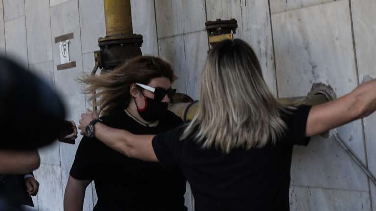Πάτρα: Στον ανακριτή η αδελφή της Ρούλας Πισπιρίγκου, Δήμητρα- Για τον θάνατο της μικρής Ιριδας