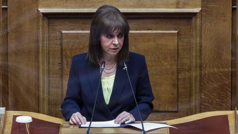 Σακελλαροπούλου: Εχουμε στην καρδιά και στο μυαλό μας τις γυναίκες της Ουκρανίας