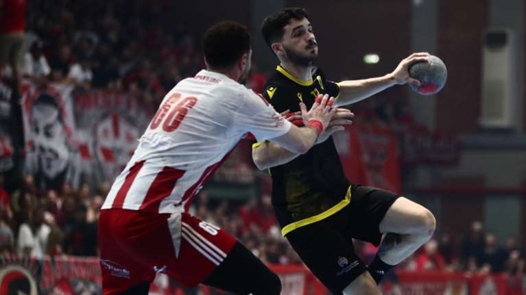 Χάντμπολ: Επέστρεψε η ΑΕΚ κάνοντας το 2-2 στους τελικούς με τον Ολυμπιακό