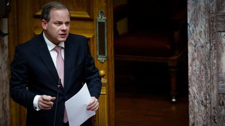 Ο Κώστας Καραμανλής απαντά για πρώτη φορά για τα Τέμπη: Τι έκανε, τι δεν έκανε, ποιες είναι οι ευθύνες του [live]