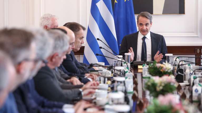 Μητσοτάκης στο υπουργικό για τα Τέμπη: Φταίμε όλοι, αλλά η τραγωδία έγινε με εμάς στο τιμόνι