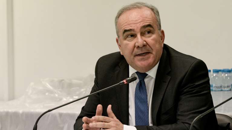 Παπαθανάσης: &quot;Η αθλιότητα του Documento υιοθετείται από τον ΣΥΡΙΖΑ&quot; - Το δημοσίευμα και η απάντησή του