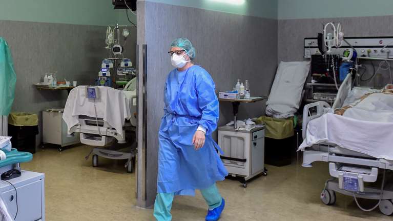 Κορονοϊός: Πέθανε 79χρονος από την Κοζάνη - Στους 44 οι νεκροί