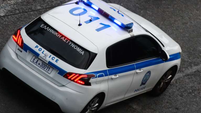 Φρίκη στο Κερατσίνι: Ο ηλικιωμένος συνελήφθη για τον κατ&#39; εξακολούθηση βιασμό της εγγονής του - Ξεκίνησε το 2017