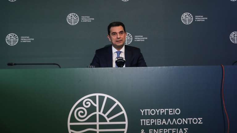 Αυτά είναι τα τιμολόγια ρεύματος για τον Αύγουστο: Στα 15 λεπτά η κιλοβατώρα, απορροφάται το 90% της αύξησης