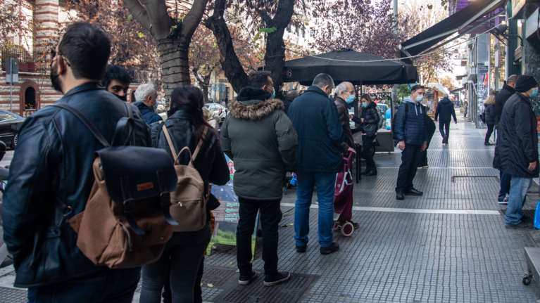 Θησαυρίζουν εν μέσω πανδημίας: Και όμως αυτοί βγάζουν τρελά λεφτά εν μέσω κορονοϊού