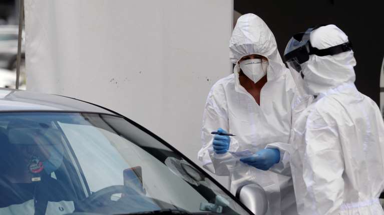 Κορονοϊός - Πρόβλεψη σοκ από έκθεση του ΑΠΘ: Μέχρι 2.000 κρούσματα θα έχουμε τον Δεκέμβριο