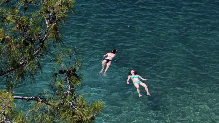 Επιμένει ο ακραίος καύσωνας: Σήμερα η πιο δύσκολη μέρα με 43άρια - Πότε θα δροσίσει επιτέλους