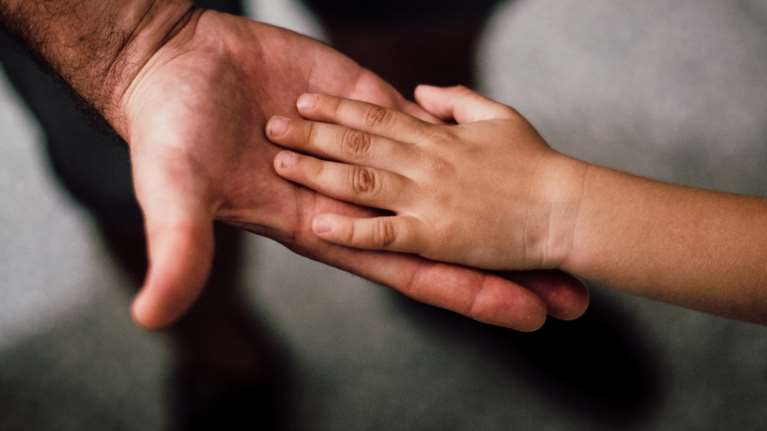 Πάτρα: Ανατροπή σε υπόθεση δήθεν ασέλγειας πατέρα στην 4χρονη κόρη του - Καταγγελίες για "μαϊμού" γνωματεύσεις ψυχολόγου