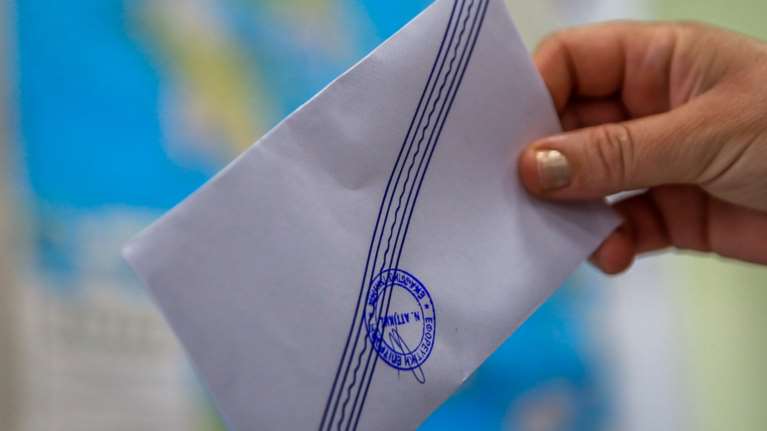 Δημοσκόπηση Opinion Poll: Στο 20,4% το ΠΑΣΟΚ - Ευθύνες σε Κασσελάκη για την κρίση στον ΣΥΡΙΖΑ, προηγείται ο Φάμελλος