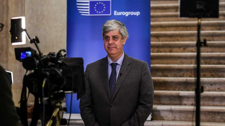 Πακέτο μισό τρισ. ευρώ στο Eurogroup: Πλούσιο το παρασκήνιο, φτωχή η απόφαση