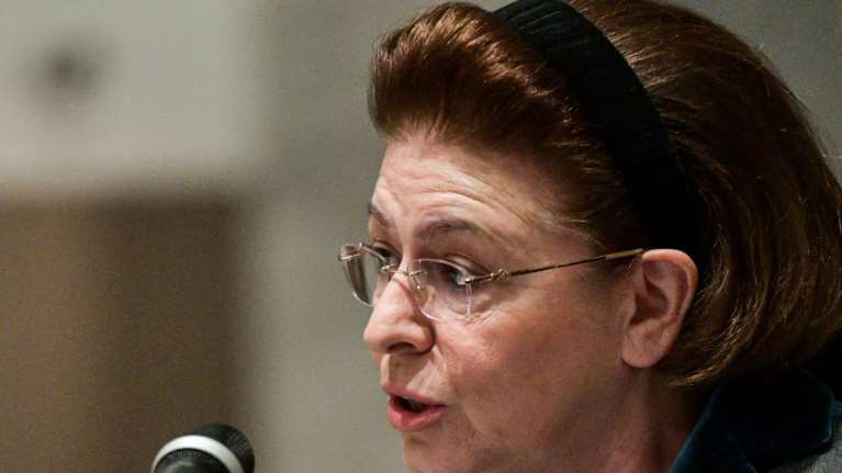 Μενδώνη για Λιγνάδη: Δεν υπάρχουν επίσημα καταγγελίες εναντίον του στο υπουργείο Πολιτισμού - Οχι στην ανθρωποφαγία