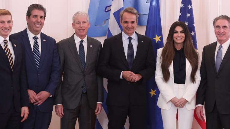 Συνάντηση Μητσοτάκη με Γκίλφοϊλ και υπουργούς των ΗΠΑ: Φυσική πύλη για το αμερικανικό LNG η Ελλάδα