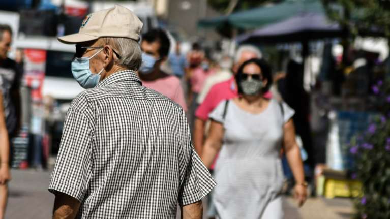 Κορονοϊός: 3.270 κρούσματα 24 θάνατοι και 236 διασωληνωμένοι [πίνακες]