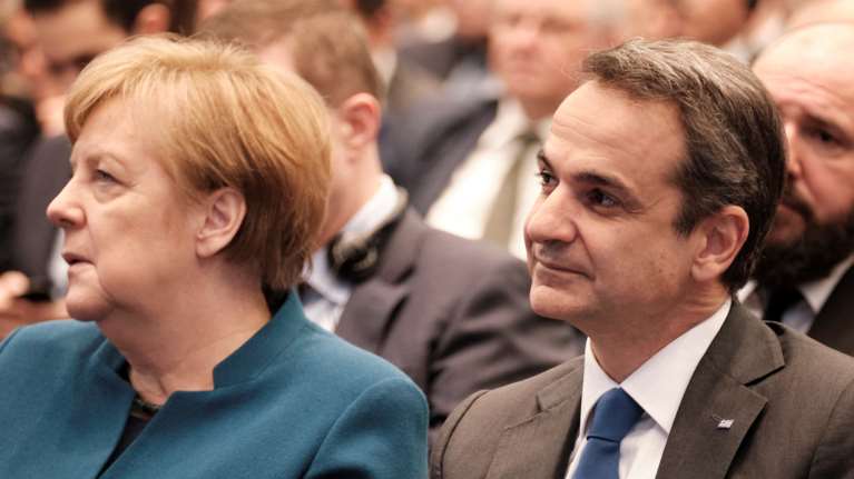 Μητσοτάκης σε Μέρκελ: Η Τουρκία εμπλέκεται άμεσα σε απόπειρα παραβίασης ευρωπαϊκών συνόρων