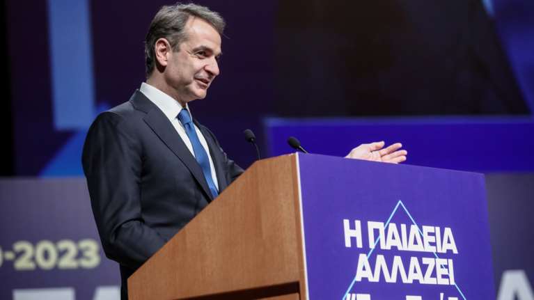 Μητσοτάκης για την Παιδεία: Είμαστε με τις βιβλιοθήκες και όχι με τις βαριοπούλες, το αποδείξαμε στην πράξη