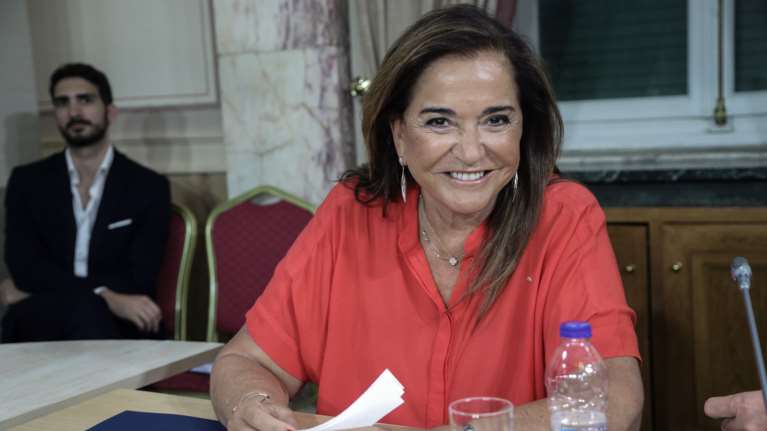 Ντόρα Μπακογιάννη: "Χρυσός χορηγός του Μητσοτάκη ο Τσίπρας- Ενδιαφέρεται για την καρέκλα κι όχι για τα προβλήματα"