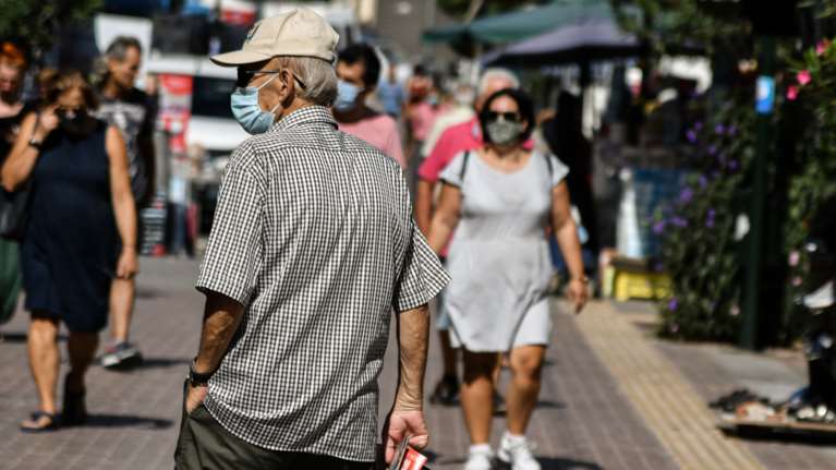 ΥΠΟΙΚ: Πρόσθετες παρεμβάσεις και μέτρα στήριξης νοικοκυριών και επιχειρήσεων ως το τέλος του έτους