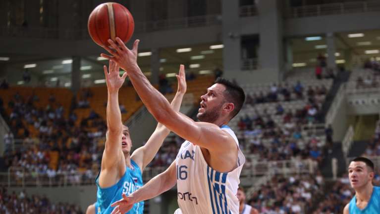 Ελλάδα – Σλοβενία 88-77: Με σούπερ Λούντζη και Μήτογλου και υπό το βλέμμα του &quot;θεού&quot; Νίκου Γκάλη