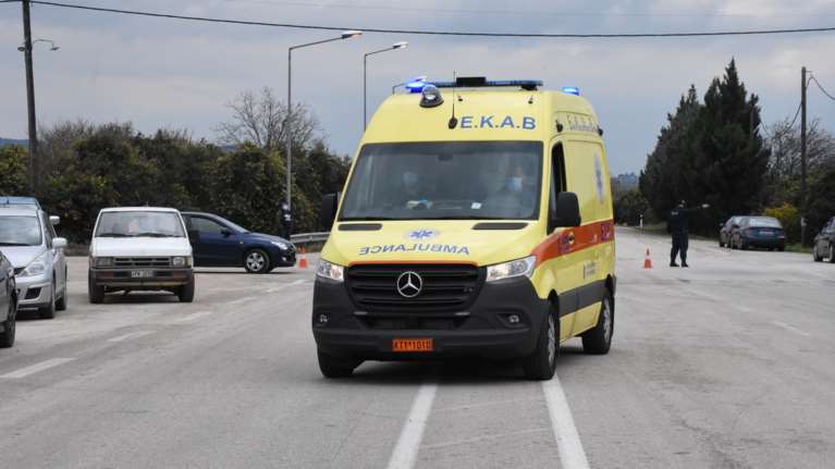 Μέγαρα: Πυροβόλησαν 30χρονο Ρομά έξω από το σπίτι του