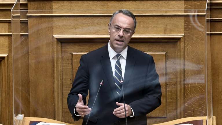 Επανεμφάνιση Σταϊκούρα για Τέμπη: Κανείς δεν μπορεί να βάλει το χέρι του στη φωτιά για τυχόν παράνομο φορτίο