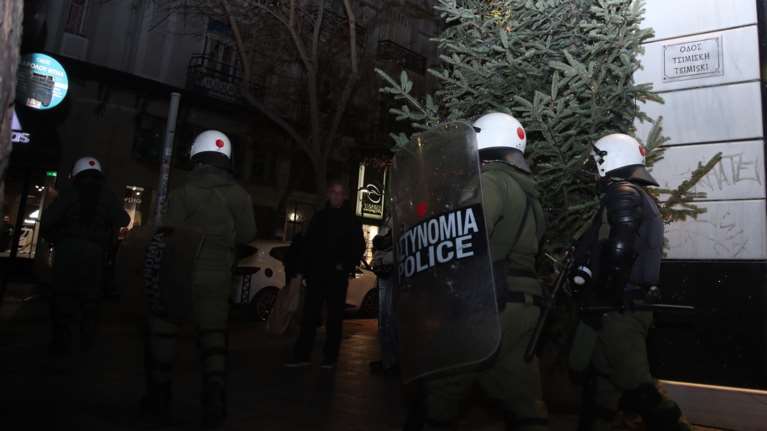 Ένταση και προσαγωγές και στη Θεσσαλονίκη στην πορεία για τον Γρηγορόπουλο