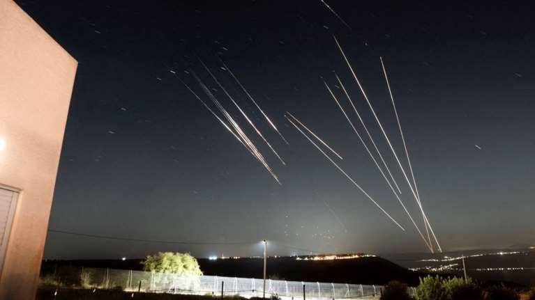 Bloomberg: Οι ΗΠΑ ετοιμάζονται να πλήξουν το Ιράν εντός των επόμενων ημερών