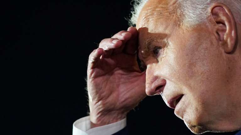 Ανταλλαγή κρατουμένων ΗΠΑ - Ρωσίας: Το παρασκήνιο της συμφωνίας που δεν πρόλαβε ο Ναβάλνι και το στοίχημα του Μπάιντεν