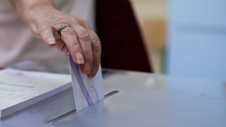 Δημοσκόπηση Opinion Poll για τη Θεσσαλονίκη: Η δύναμη των κομμάτων, ποιον θέλουν για Δήμαρχο