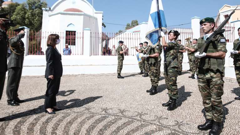 Η Σακελλαροπούλου στο Καστελόριζο και απέναντι στο Κας ο Ακάρ ζητά διάλογο
