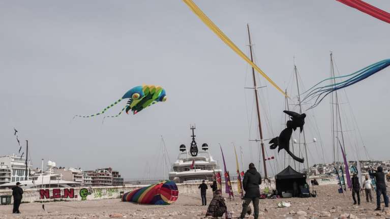 Επιδείνωση του καιρού τις επόμενες ώρες - Πού θα πετάξετε εύκολα χαρταετό την Καθαρά Δευτέρα