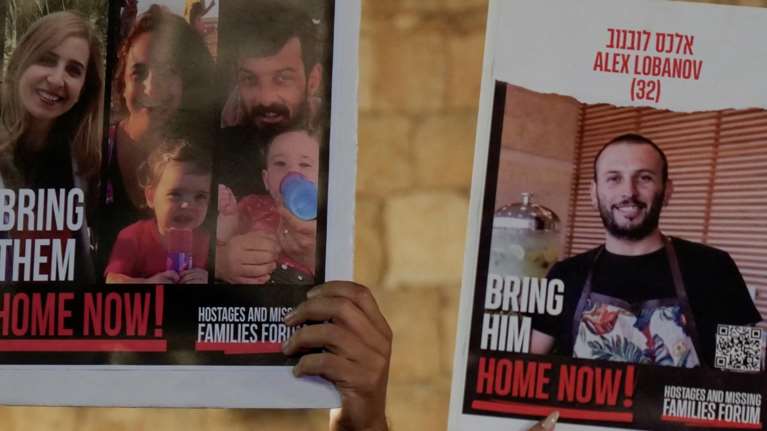 Αποκάλυψη Reuters: Το Κατάρ διαπραγματεύεται συμφωνία Ισραήλ–Χαμάς για απελευθέρωση 50 ομήρων και τριήμερη εκεχειρία