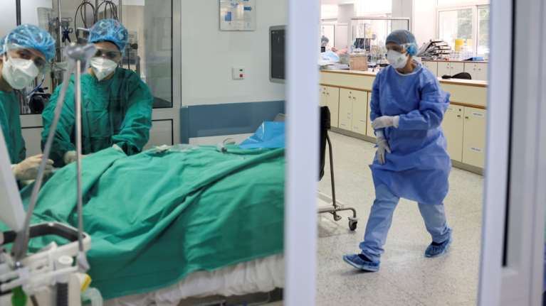 Φόβοι για εκτόξευση κρουσμάτων σήμερα: Πληροφορίες για πάνω από 3.500