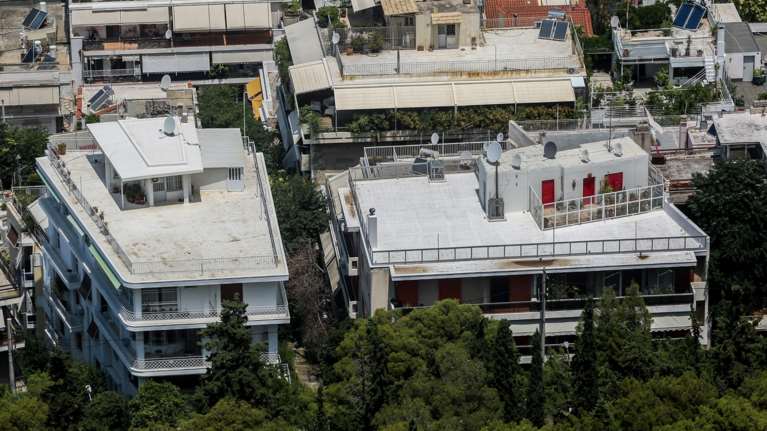 Γιατί χιλιάδες δικαιούχοι δεν πήραν σωστή επιδότηση ενοικίου: Τα λάθη, τα προβλήματα και τα &quot;ψιλά γράμματα&quot;