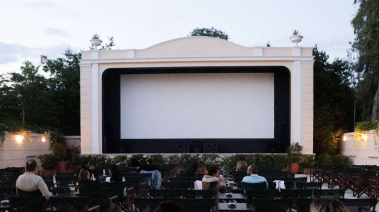 Μουσεία ανοιχτά από 14 Μαΐου και θερινά σινεμά από τις 21 αποφάσισαν οι λοιμωξιολόγοι