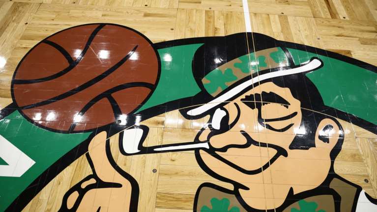 Ασύλληπτο deal: Πωλούνται οι Μπόστον Σέλτικς με ποσό μαμούθ - Ποιος &quot;high tech&quot; επιχειρηματίας δίνει 6,1 δισ. δολάρια