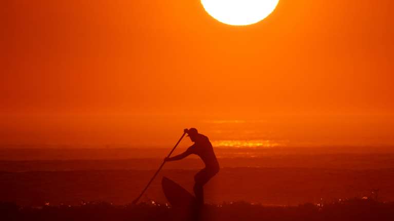 Πρωτόγνωρος καύσωνας "λιώνει" η Γαλλία - Κόκκινος συναγερμός για τα 40άρια σε όλη τη χώρα