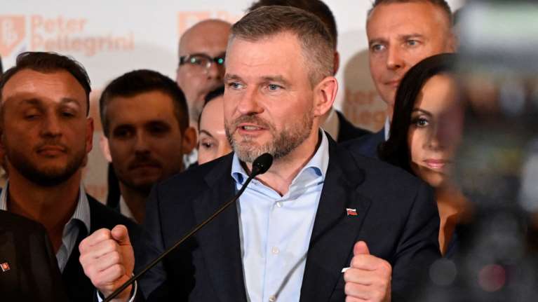 Σλοβακία: Νέος πρόεδρος ο φιλορώσος Πέτερ Πελεγκρίνι - &quot;Είναι πιθανό να ακολουθήσει τον δρόμο του Όρμπαν&quot;