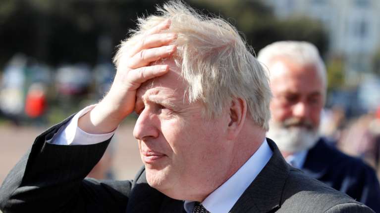 Βρετανία: Παραιτήθηκαν άλλοι δύο υπουργοί της κυβέρνησης Τζόνσον