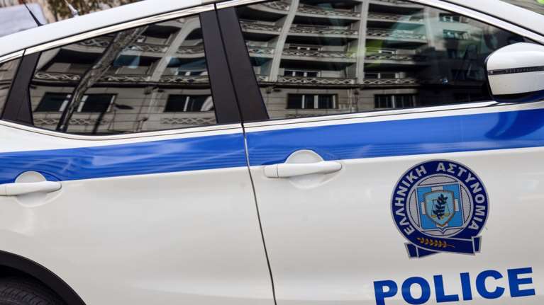 Επεισοδιακή καταδίωξη στη Θεσσαλονίκη: Συνελήφθη 51χρονος με το αυτοκίνητό του να βγάζει καπνούς