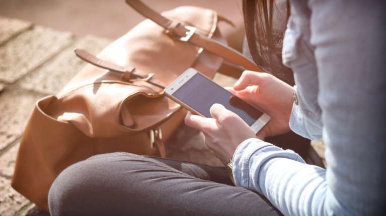 Τι πρέπει να κάνουν όσοι δεν έλαβαν την ειδοποίηση από το 112 για τον κορονοϊό