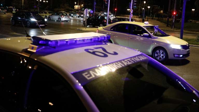 Μαρούσι: Άγρια επίθεση σε τρία άτομα έξω από γυμνάσιο - Τους έστειλαν στο νοσοκομείο