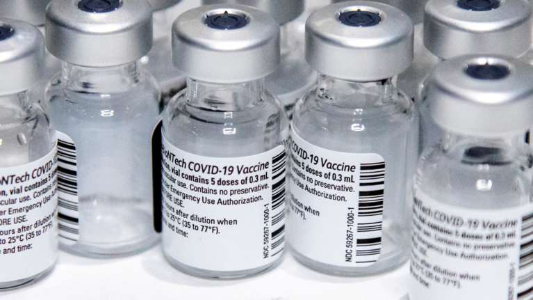 &quot;Όχι&quot; από Pfizer/BioNTech στην άρση της πατέντας για τα εμβόλια - &quot;Nein&quot; και από το Βερολίνο