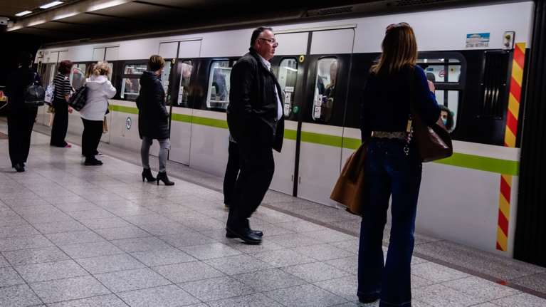 Απεργία την Πρωτομαγιά: Ανατροπή με τη στάση εργασίας στο Μετρό - Πώς θα κινηθούν τα υπόλοιπα ΜΜΜ