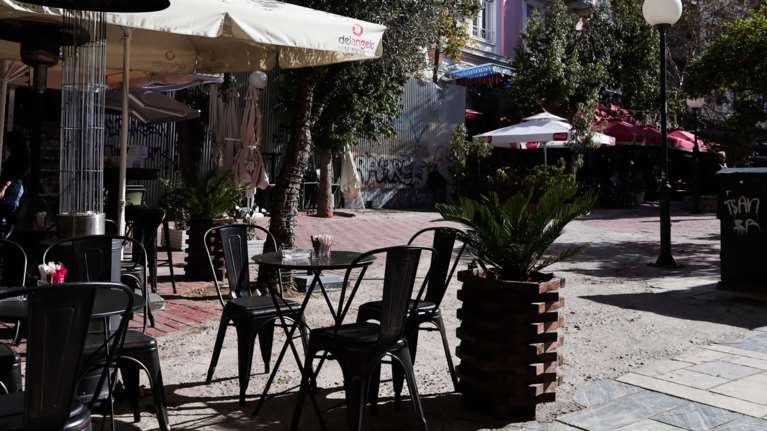 Αθήνα: Πώς δρούσε το κύκλωμα των δημοτικών υπαλλήλων - Εκβίαζαν μαγαζάτορες με πρόστιμα - Τα αρχηγικά μέλη και οι ρόλοι