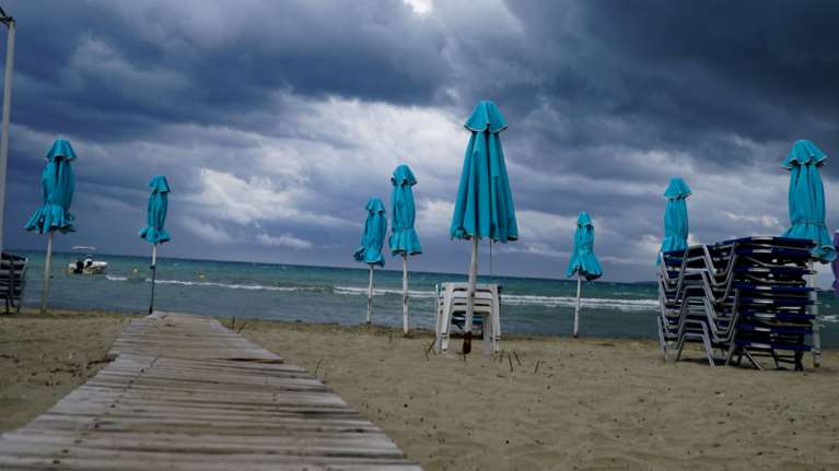 Κακοκαιρία &quot;Petar&quot;: Πού θα χτυπήσει τις επόμενες ώρες - Live η εξέλιξη των φαινομένων