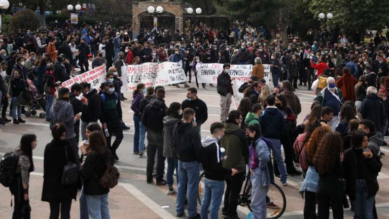 Κορονο-διαδηλώσεις του ΣΥΡΙΖΑ στην Αθήνα και σε όλη την Ελλάδα