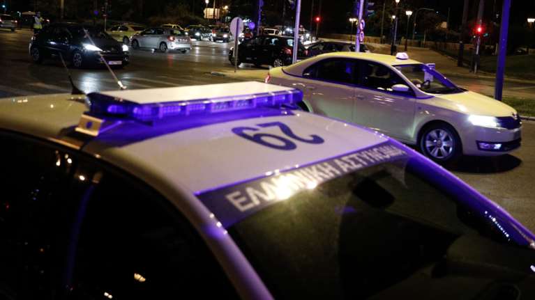 Χαλκιδική: Πυροβολισμοί σε καφέ μπαρ - Ένας 20χρονος τραυματίας