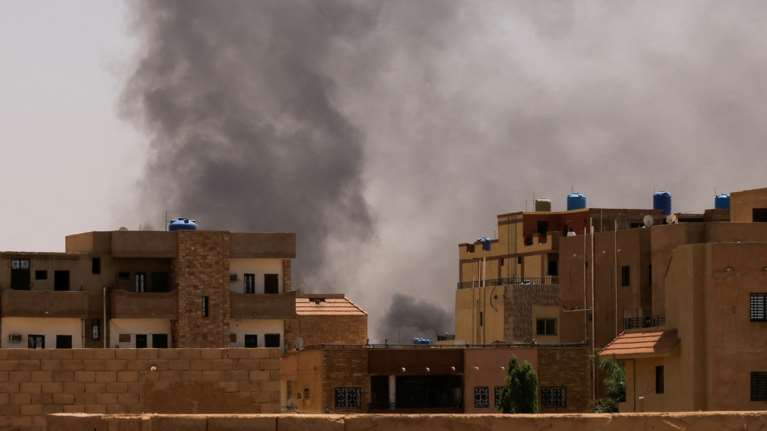 Σουδάν: Προσγειώθηκαν τα 2 αεροσκάφη C-130 και C-27J στην Αίγυπτο για τον απεγκλωβισμό των Ελλήνων