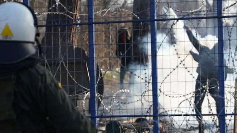 Επεισόδια στον Έβρο: Δείτε νέες φωτογραφίες-ντοκουμέντο και βίντεο - Live εικόνα